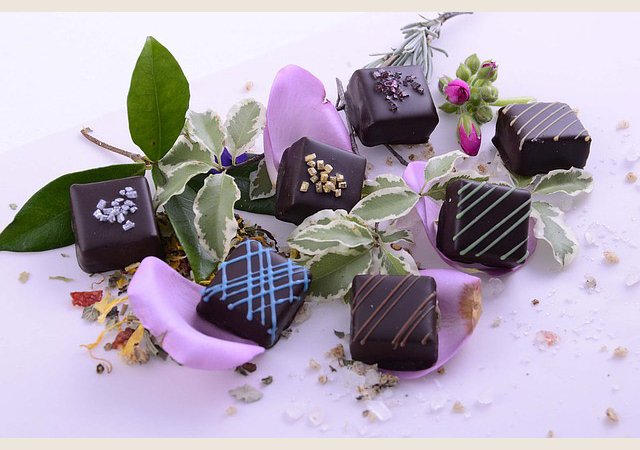 CASTELANNE CHOCOLATIER